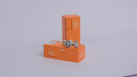 Divisible cable gland, seal insert enclosed, light grey